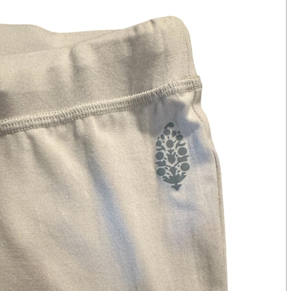 FP Movement by Free People Cream Lounge Lightweight Jogger Small NWOT - Picture 5 of 6